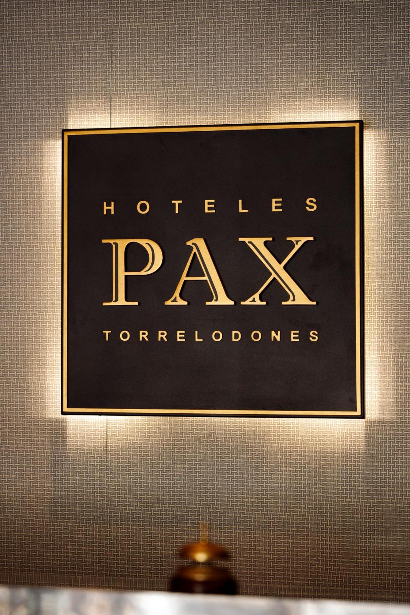 Hotel Pax Torrelodones Exterior photo